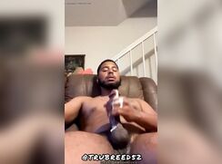 Pouring out so much cum