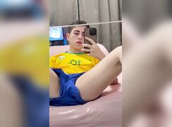 lipyzx 0hz97z68le7ljrn0kgzch_source