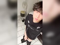 paxtontwink 0I03ipphc41jancdafy59_Source