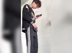 18 yo college student peeing