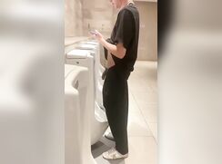 viet boy urinal spy in mall
