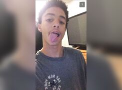 Awesome lightskin dude