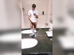 cute alo twink bathroom show