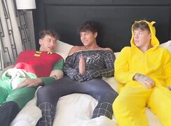 Three twinks stroke together