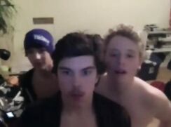 Drunk Straight Lads Flashing & Fooling Around On Webcam