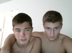 Twink Duo Chat, BJ, Rim, & 69 On Webcam