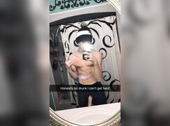 Yummy hot dick dude in bathroom