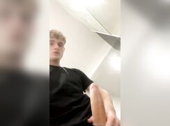 kbucko 0hxqorgr94lq0kkym5fba_source