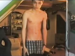 German guy Dustin has a nice body (3/3)