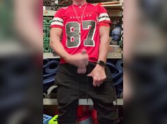 JockDad87 shoots a load of cum in his #87 jersey
