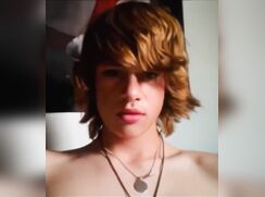 PRETTY GERMANY TEEN  JERKS OFF