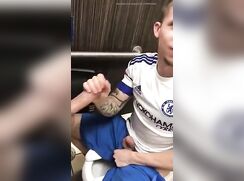 brit chavs toilet bj