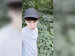 cute big cock enzo outside cumming bate