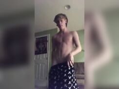 Vintage webcam: Adorable striptease