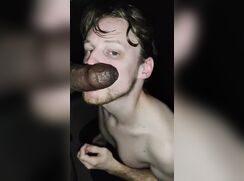 White slut deepthroating BBC