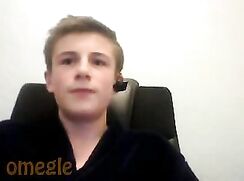 Blond Gamer Twink Stubby Cock Wank