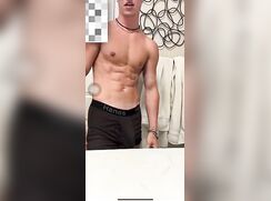 cute fit blonde cadem snap bate