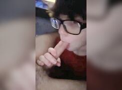 Nerd sucks off Stranger