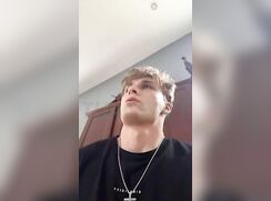 cute fit athlete blonde snapchating clip boys