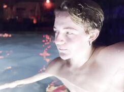 TEEN REVEALS SECRET TO BEST FRIEND