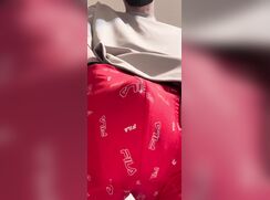 18 yo taiwanese boy cums through his underwear