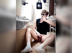 19 yo taiwanese twink in mirror (no cum)