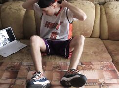 AHV-HD - Basketball player and mx helmet biker full equip