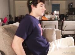 cute darrel jones bate