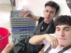 049 Chomolokko video