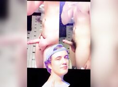 Camron (19) shows his cock