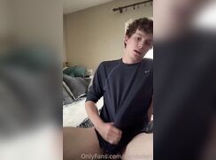 Cutie SamBoxer jerks off in bed