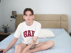 Aiko Assplay camshow college boys porn