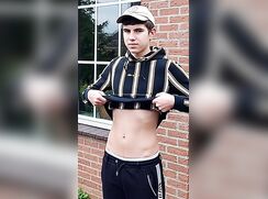 Wesley Kalsbeek vids .: Doggy Boys - Cum Splashing Twink Thomas Lane