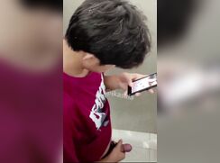 chinese fluffy hair college boy spy