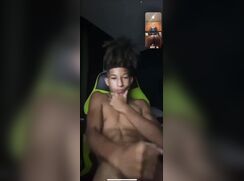 Have ps with the dl boy frm school