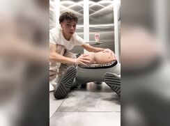 lil niggas almost got caught