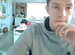 Cute Teen Shows No Cumshot