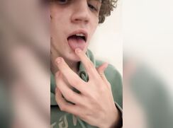 Twink boy blows his load