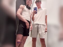 Svandy Change room sex