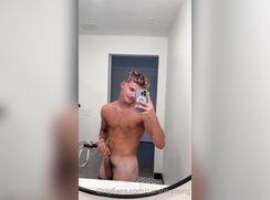 cute carson mirror bate