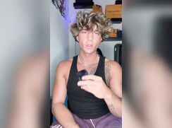 Leo likes to cum gaytube