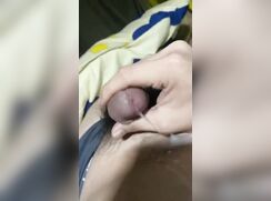 Teen enjoying masturbate