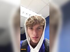 He wants to see her squirt