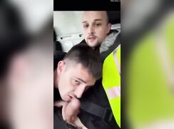 Str8 Workie lad gets a FREE blowjob of his mate