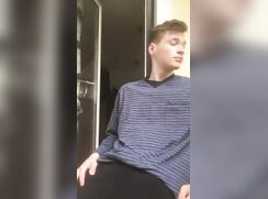 cute str8 bate cumming chat