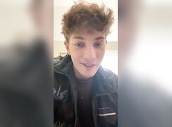 cute brayisntok instant live tt show