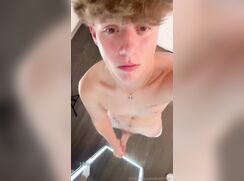 Knoxfuks jerks off porn guys tube