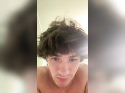 cute fit nice brunette cumming bate clip