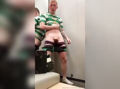 cute britt nathan bate