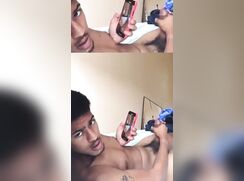 AHV-DC - Hot dude filming his cumshot